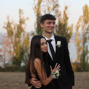 Meet your Posher, Chloe